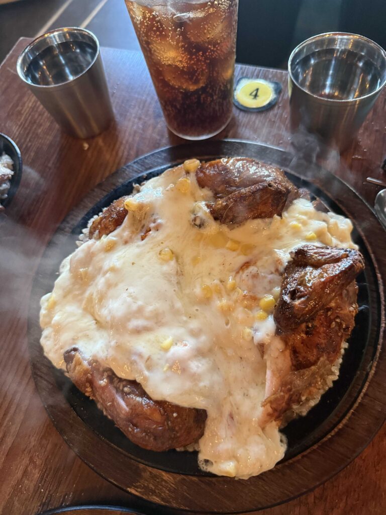 Charcoal nurungji chicken with melted cheese at Hanam Misa restaurant