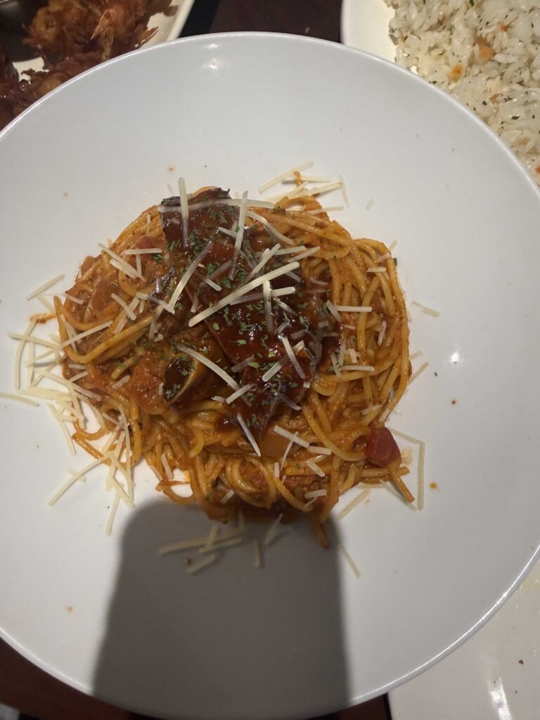 Garden Five crispy chicken appetizer with fresh salad and dipping sauce