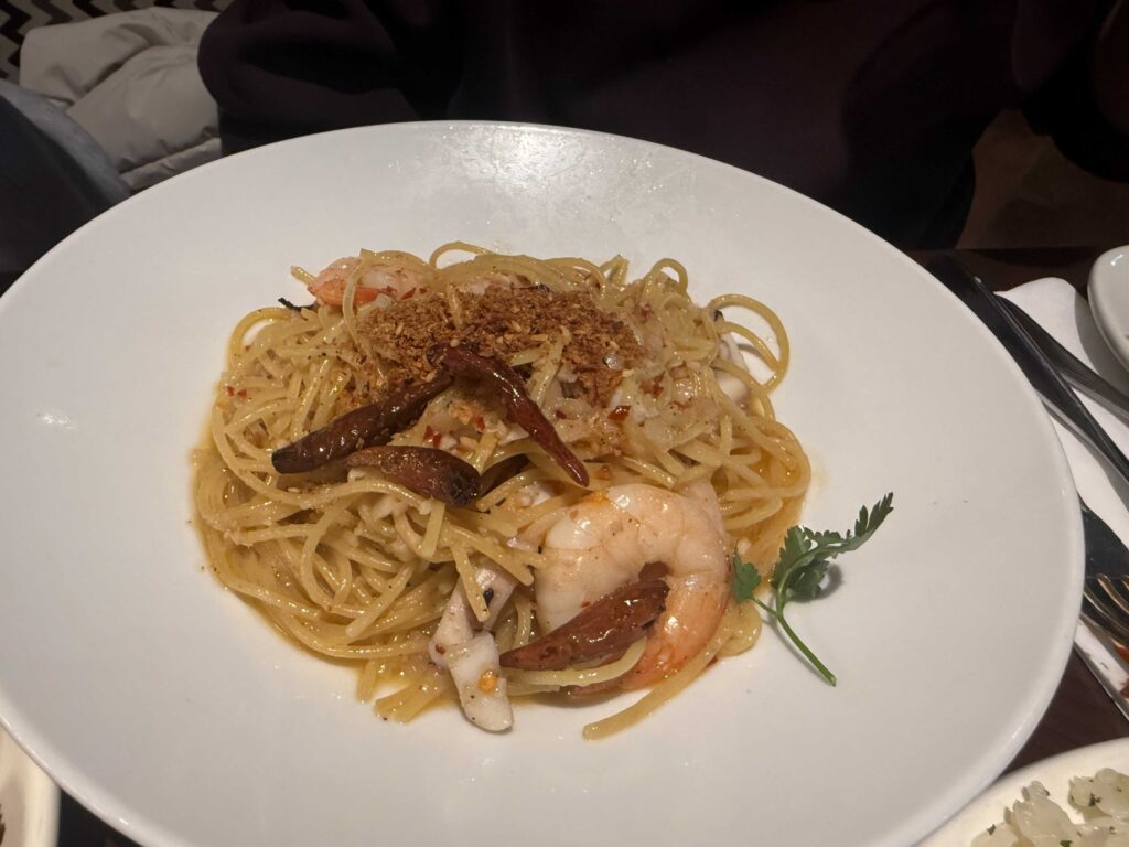 Full table spread at Outback Steakhouse Jamsil Lotte World Mall