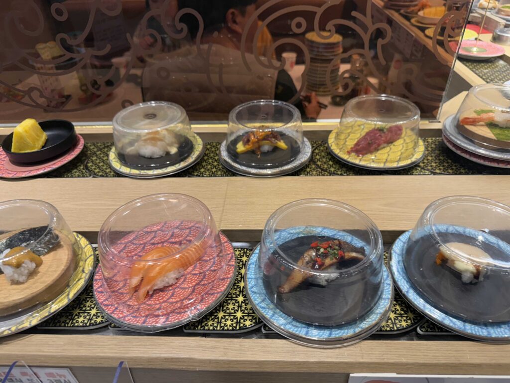 Conveyor belt sushi selection kaiten zushi Sushi Ian Wirye Seoul Korea
