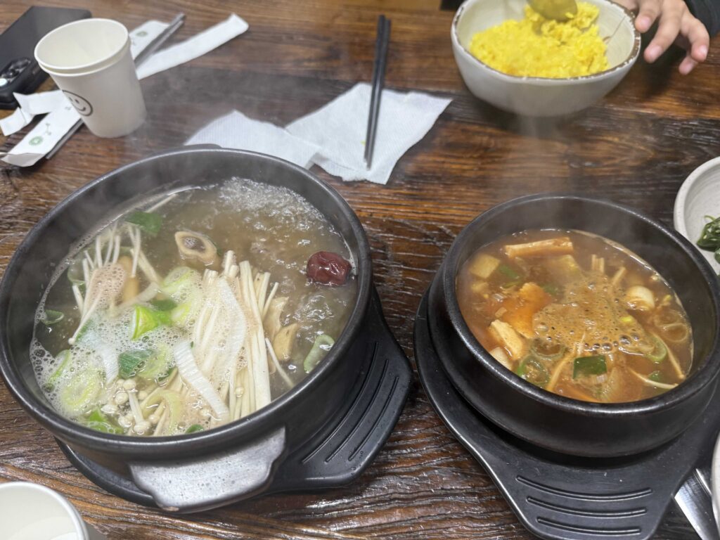 Korean banchan side dishes full spread at Deulkkot Garden Wonju restaurant