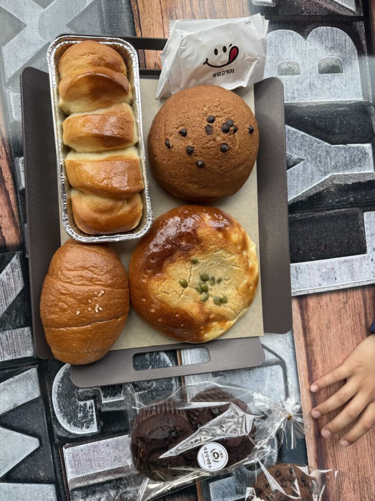 Fresh bread with branded Baegundang Bakery bag