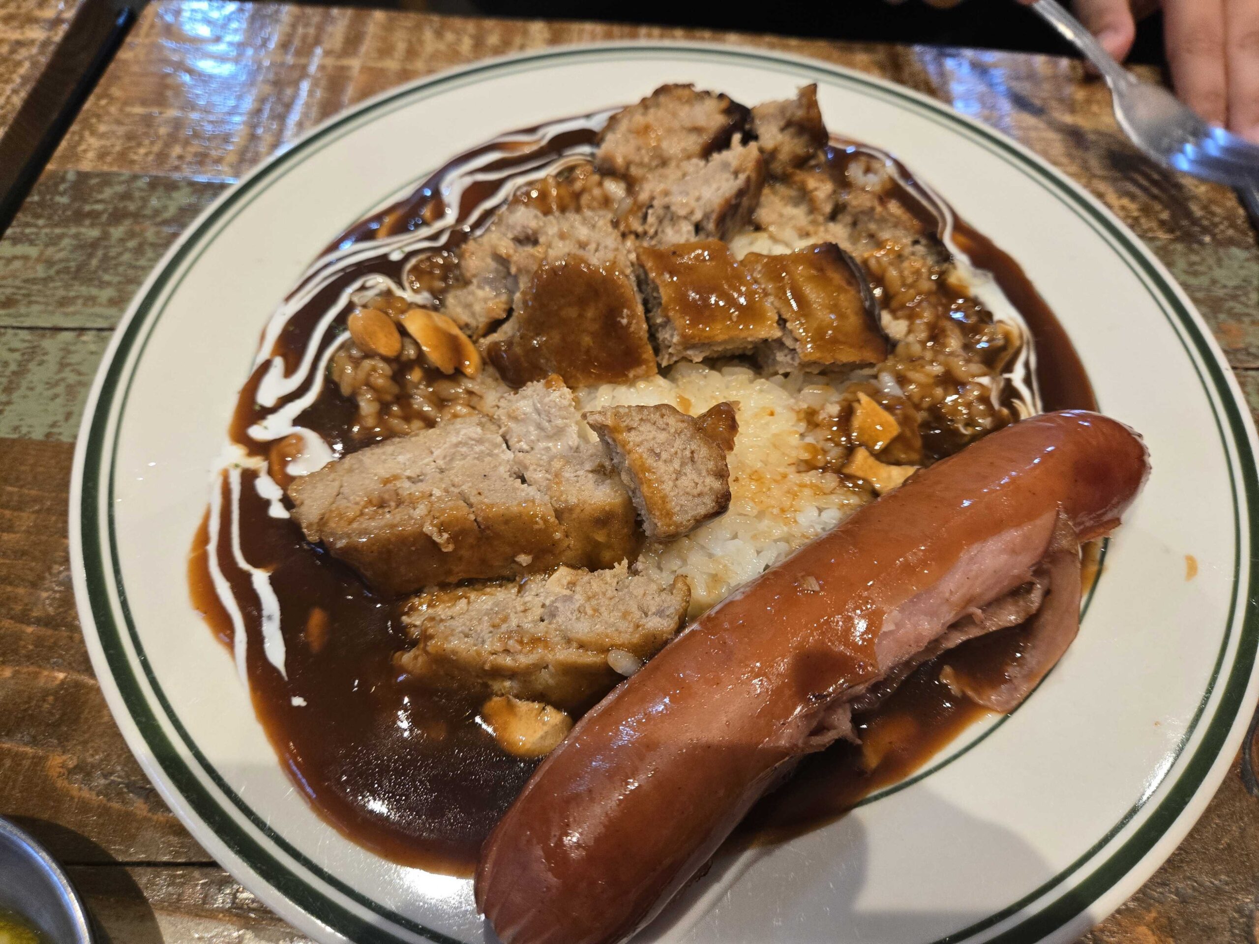 Pildong Hambak Classic Hambak plate with beef patty sausage demi-glace sauce