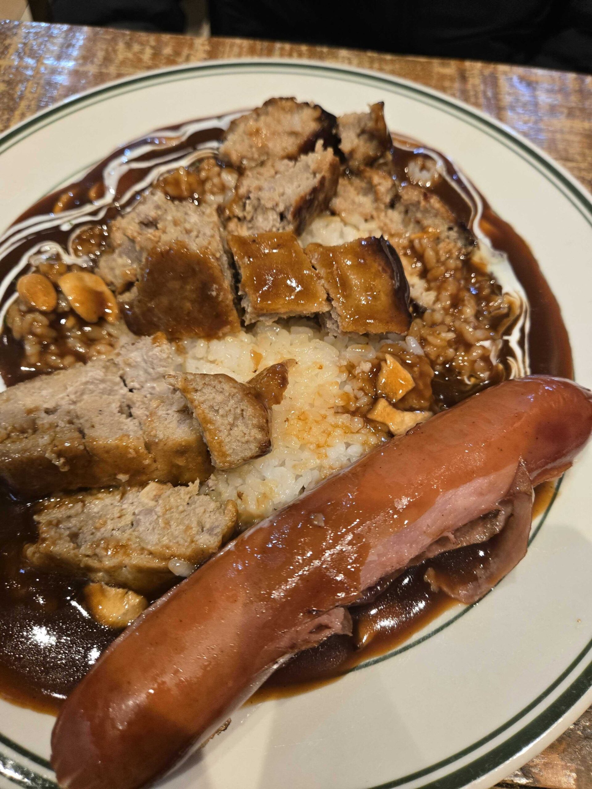 Pildong Hambak Classic Hambak and Rose Shrimp Pasta side by side table shot