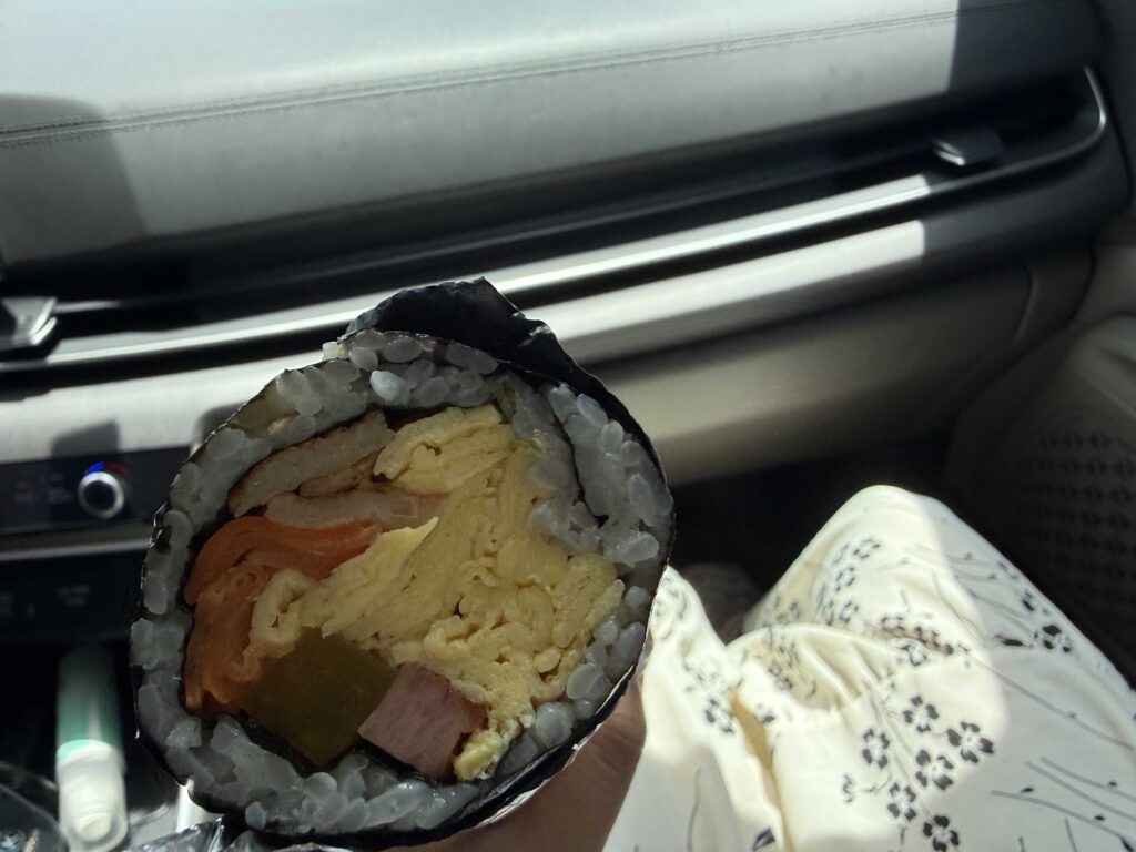 Inside a Dajeongine roll: a thick layer of shredded egg