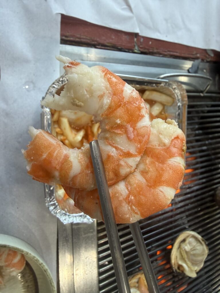 Peeled king prawns